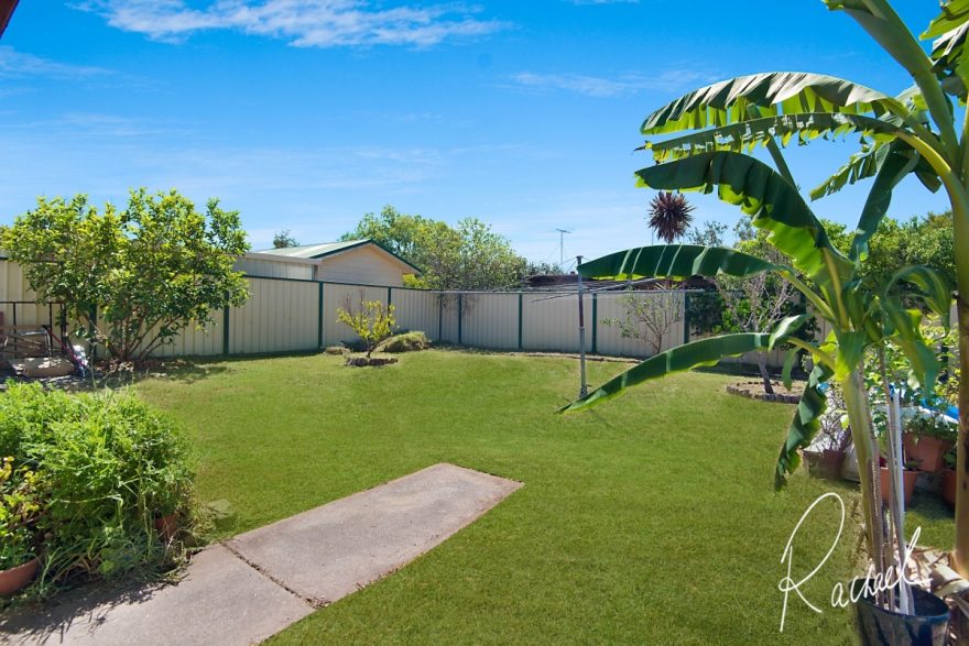 #pb_rslider_caption-1-5 7 Dawes Place Bligh Park - Plenty of room for the kids to run and play